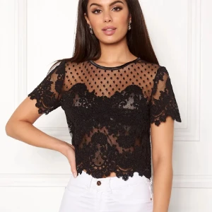 Ida Sjöstedt topp  - Ida Sjöstedt topp i svart, orginal pris: 2999