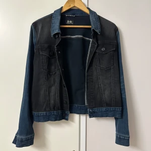 Jeans jacka  - Jeans jacka storlek L