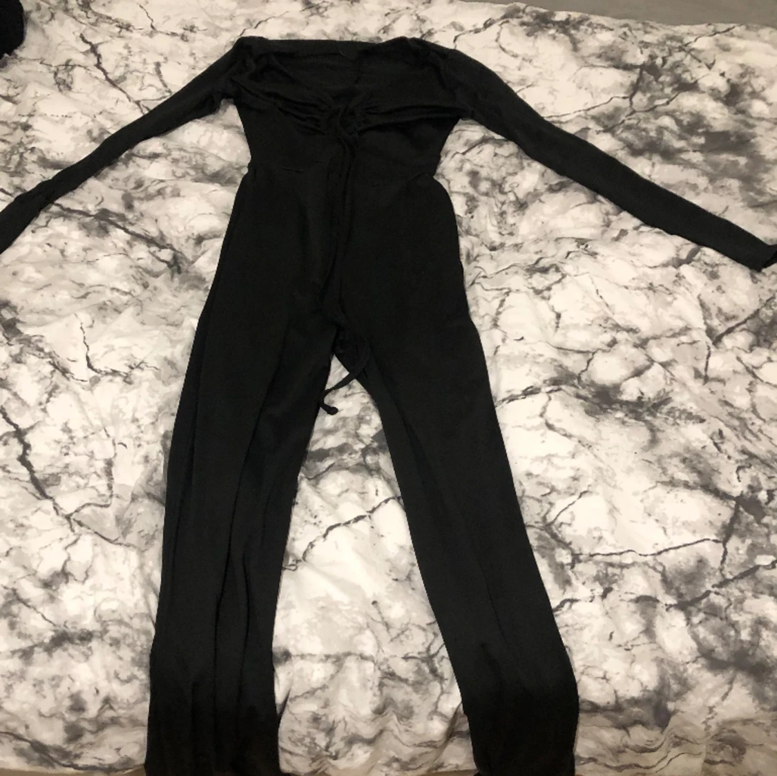 Full body suit, skjorta och kostymbyxor🩵