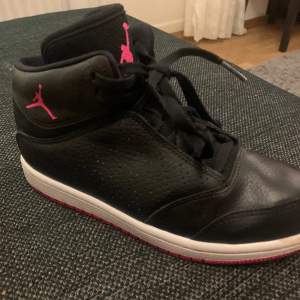 Nike Jordan i Nyskick  