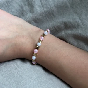 Armband❤️ - Ett fint armband med stjärnor💗