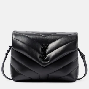 Loulou Toy leather shoulder bag - Intressekoll på min superfina unika Ysl väska som är i toppskick, skulle vilja en en större därav kan jag tänka mig sälja, är öppen för byte mot en större Ysl eller pochette Metis Box, dustbag och certifikat finns!🫶🏽kom gärna med rimliga prisförslag