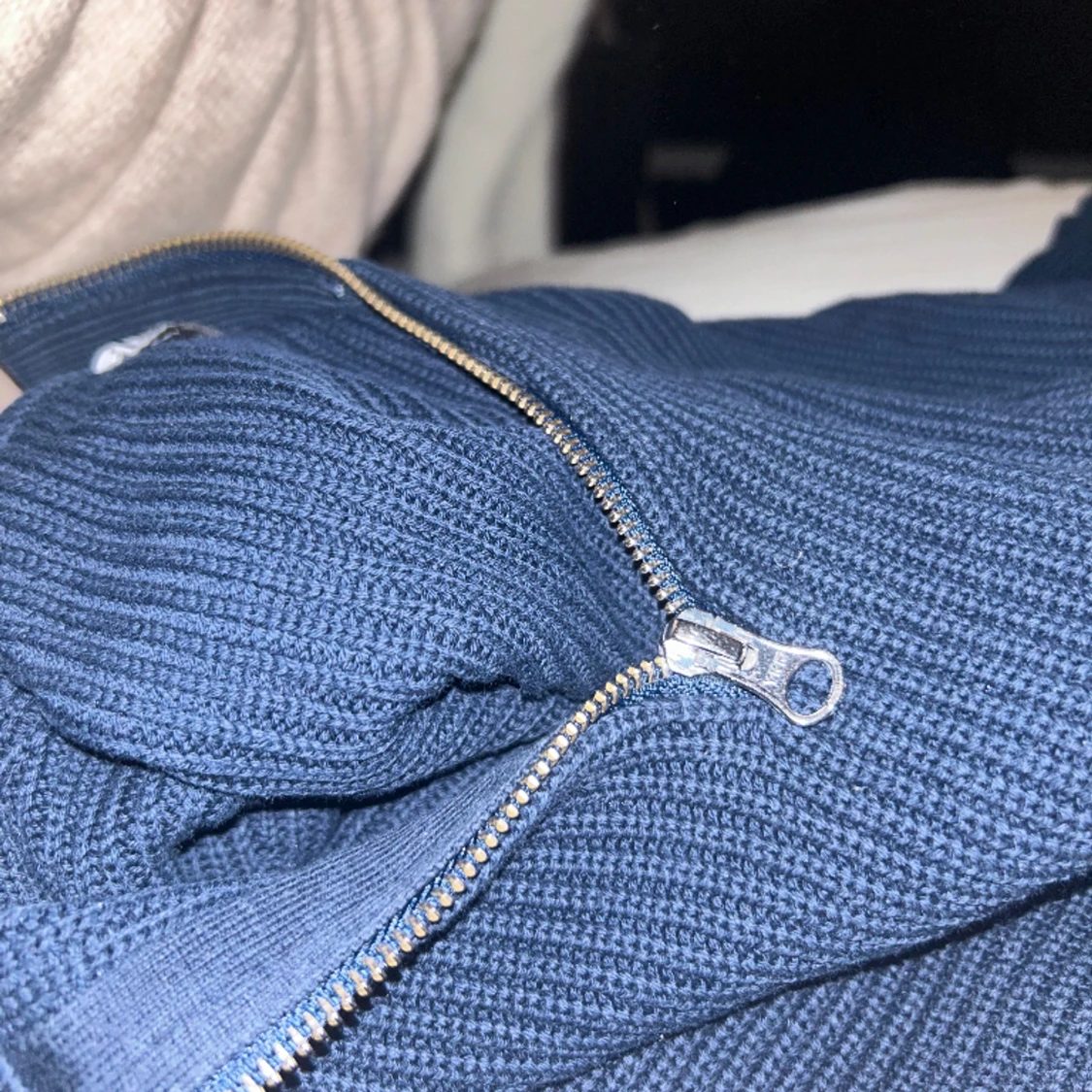 Marinblå half zip - 30