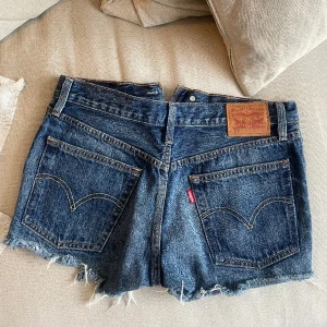 Levis shorts  - Super fina Levis shorts! W27 - men passar 26-27 🙏🏼