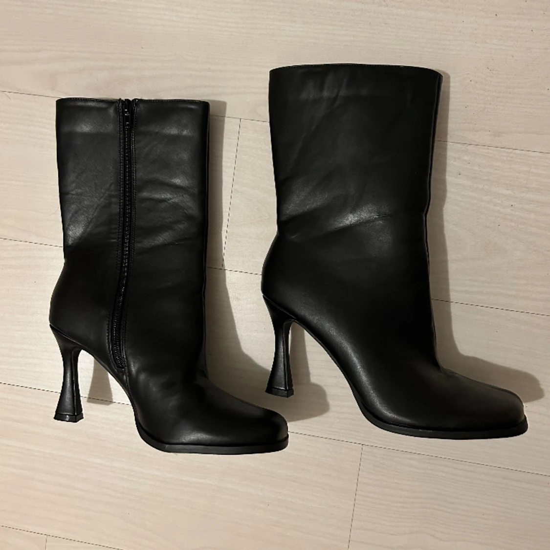 Boots - 90