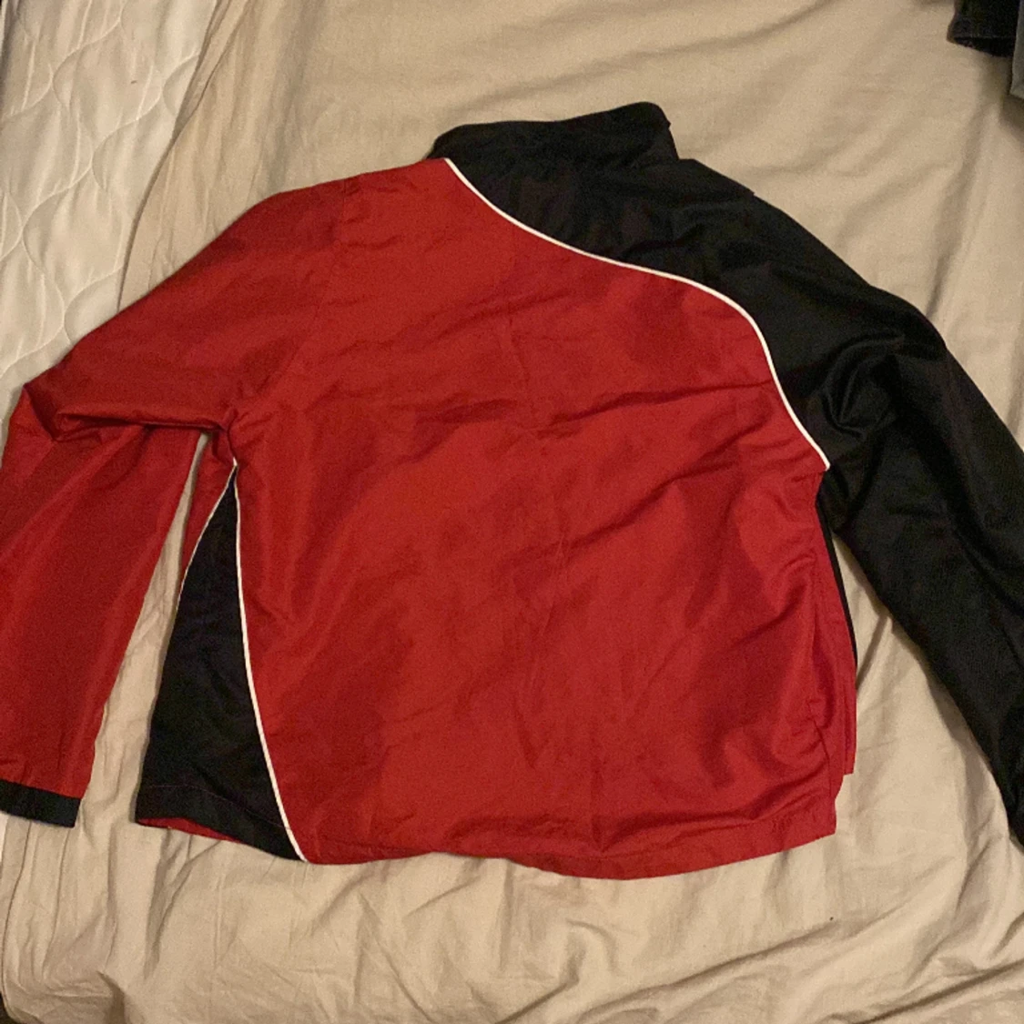 Röd/Svart träningsjacka (Salming) - 90