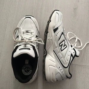 New Balance 452 - New balence som knappt är använda I storlek 39  Orginal pris: 1200