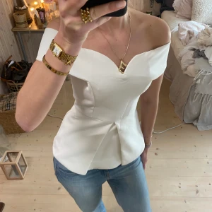 Topp - SUPER snygg värkligen❣️❣️