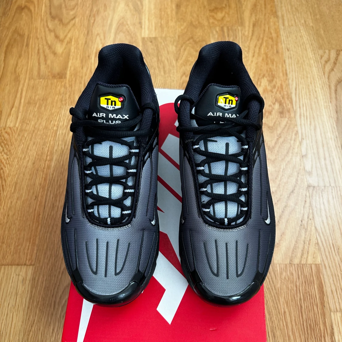 Nike AIRMAX PLUS III  - 91