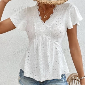 Vit blus - Fin sommartoppar som är knappt använd🩵🩵⭐️⭐️