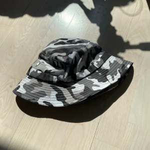 Bucket hat - Fintskick ich knappt använd 💕 