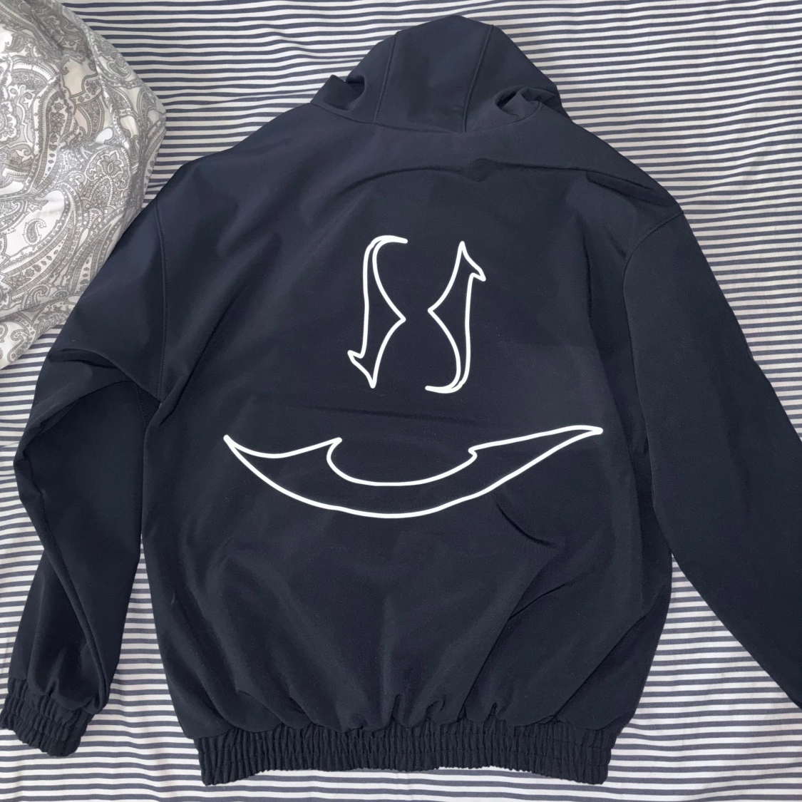 BEYOND MEDALS Jacka - Softshell Hoodie - 90