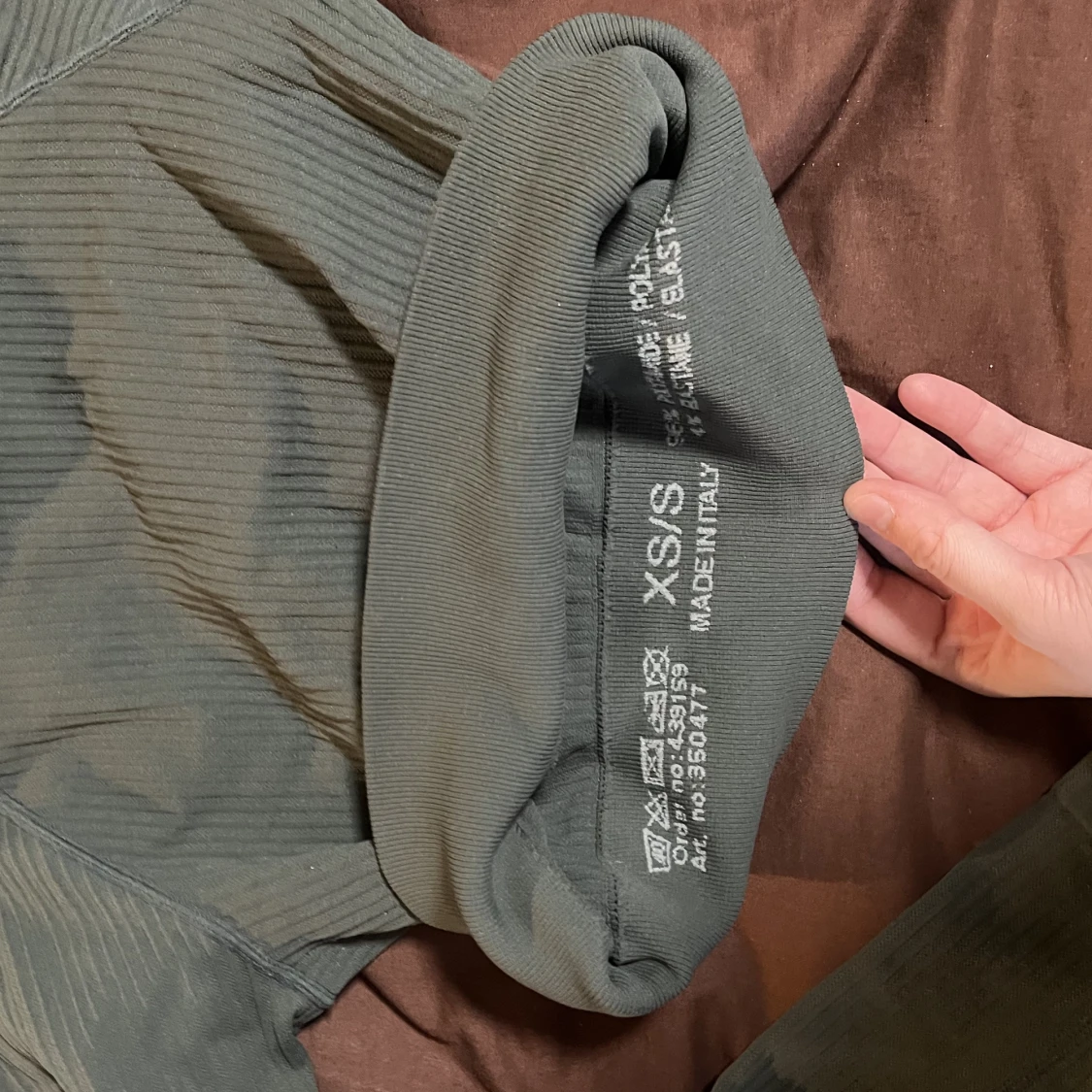 Croppad ribbad träningströja - 91