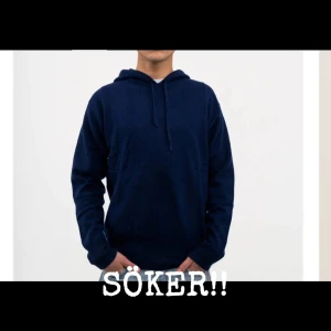 Carmes kashmir hoodie - SÖKER DENNA 100% KASHMIR HOODIE FRÅN CARMES.SE ELLER NÅGOT LIKNANADE I 100% KASHMIR (MARINBLÅ SIZE L)