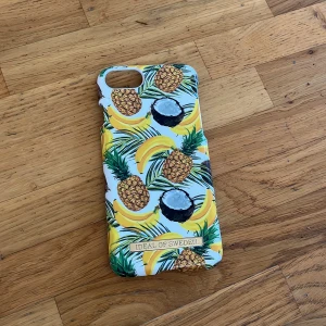 Ideal of sweden mobilskal - Fint skal från ideal of sweden. Bra skick. 