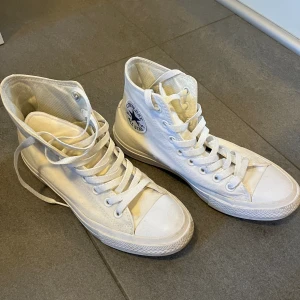 Converse - Converse köpta i USA. I bra och fint skick