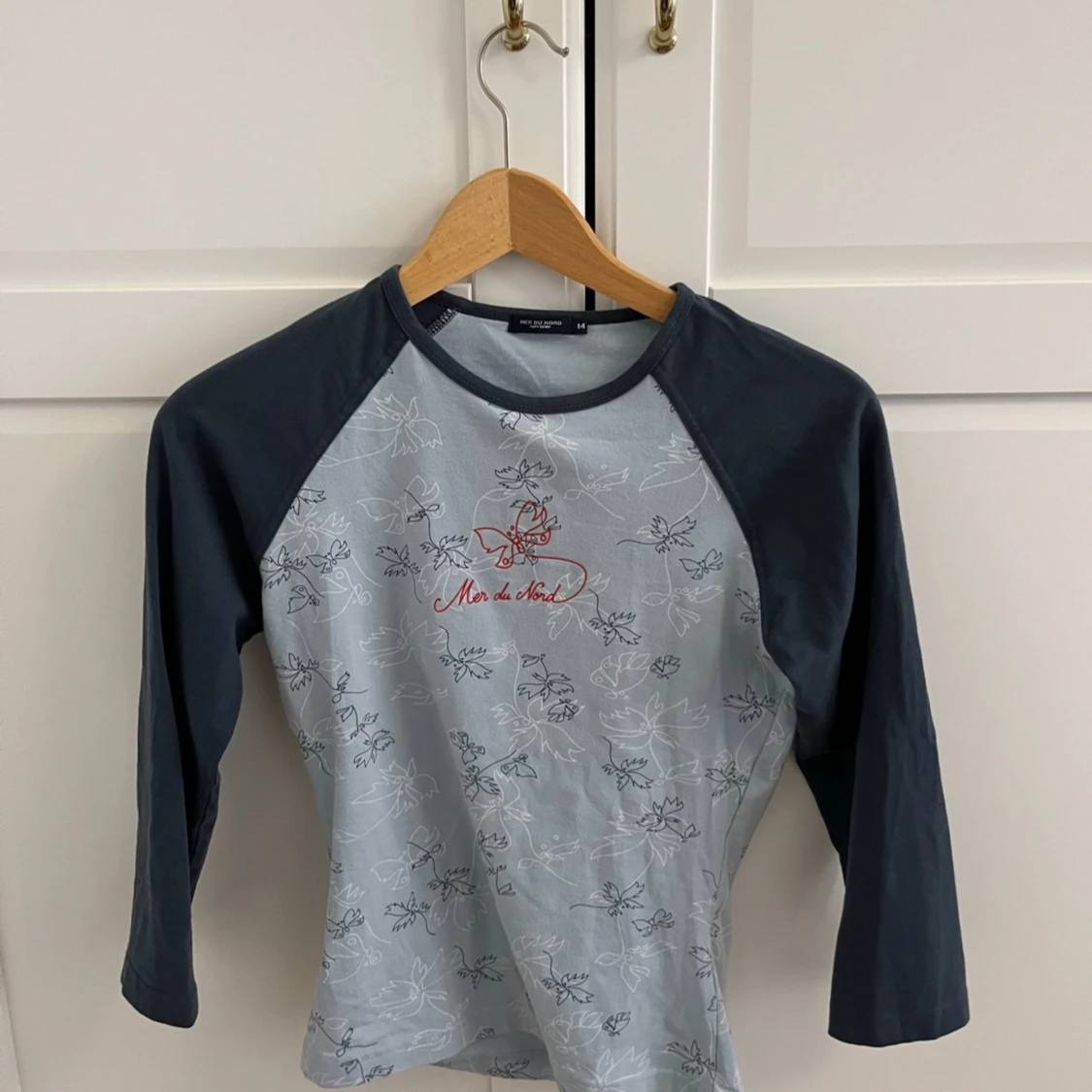 Trekvarts ärmad tröja