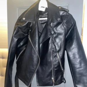 Skinnjacka - Använd en gång