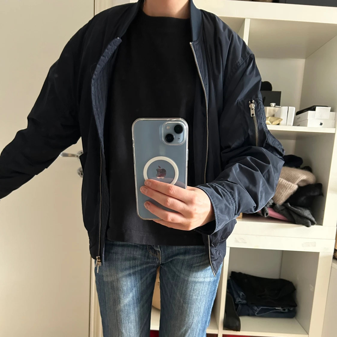 Marinblå bomberjacka 