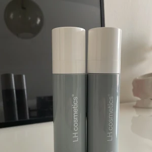 Settingspray - Köpt för 300kr styck så 600kr för båda, aldrig använda pga köpte fel