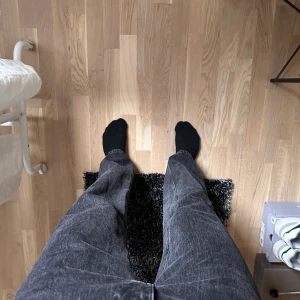 Jeans Straight fit  - Jeans köpta på bershka i strl 38. Rak pass form. I väldigt bra skick! 