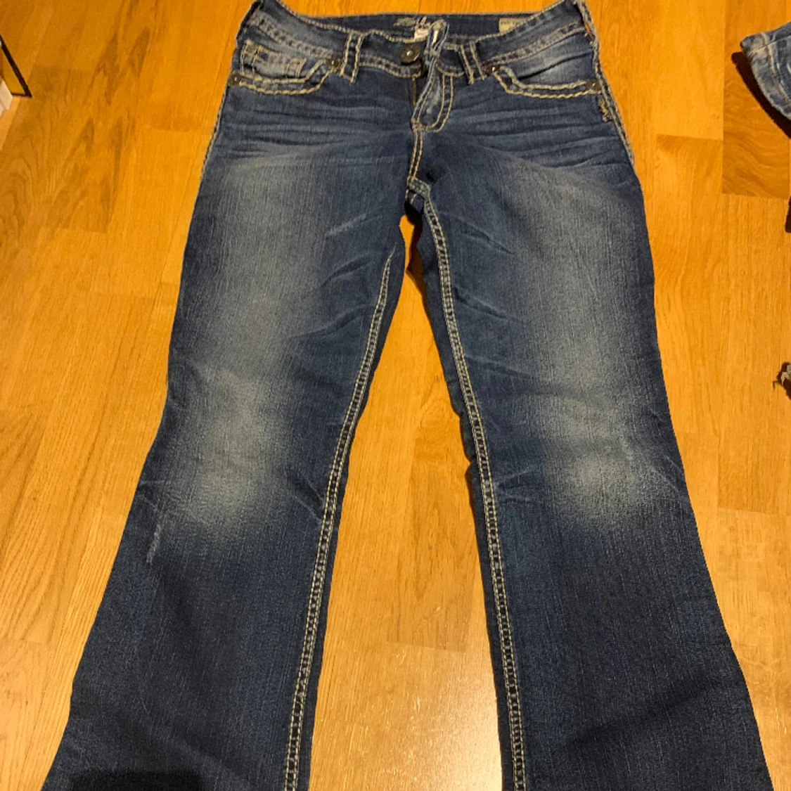 silver low waist jeans  - 90