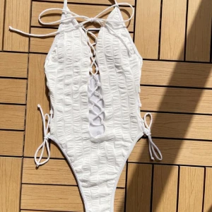 Baddräkt  - Helt ny oanvänd baddräkt. Fler bilder finns. 