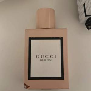 Gucci parfym, aldrig använd bara öppnad och testad på armen, 50 ml nypris 1345kr
