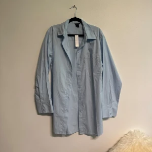 Lindex skjorta - Helt ny. 