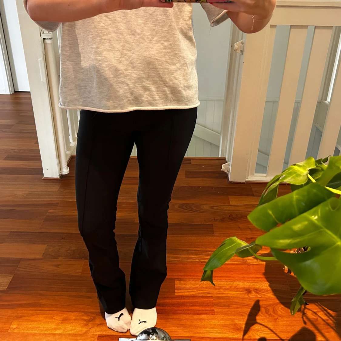 Lågmidjade kostymbyxor med snygga detaljer😍