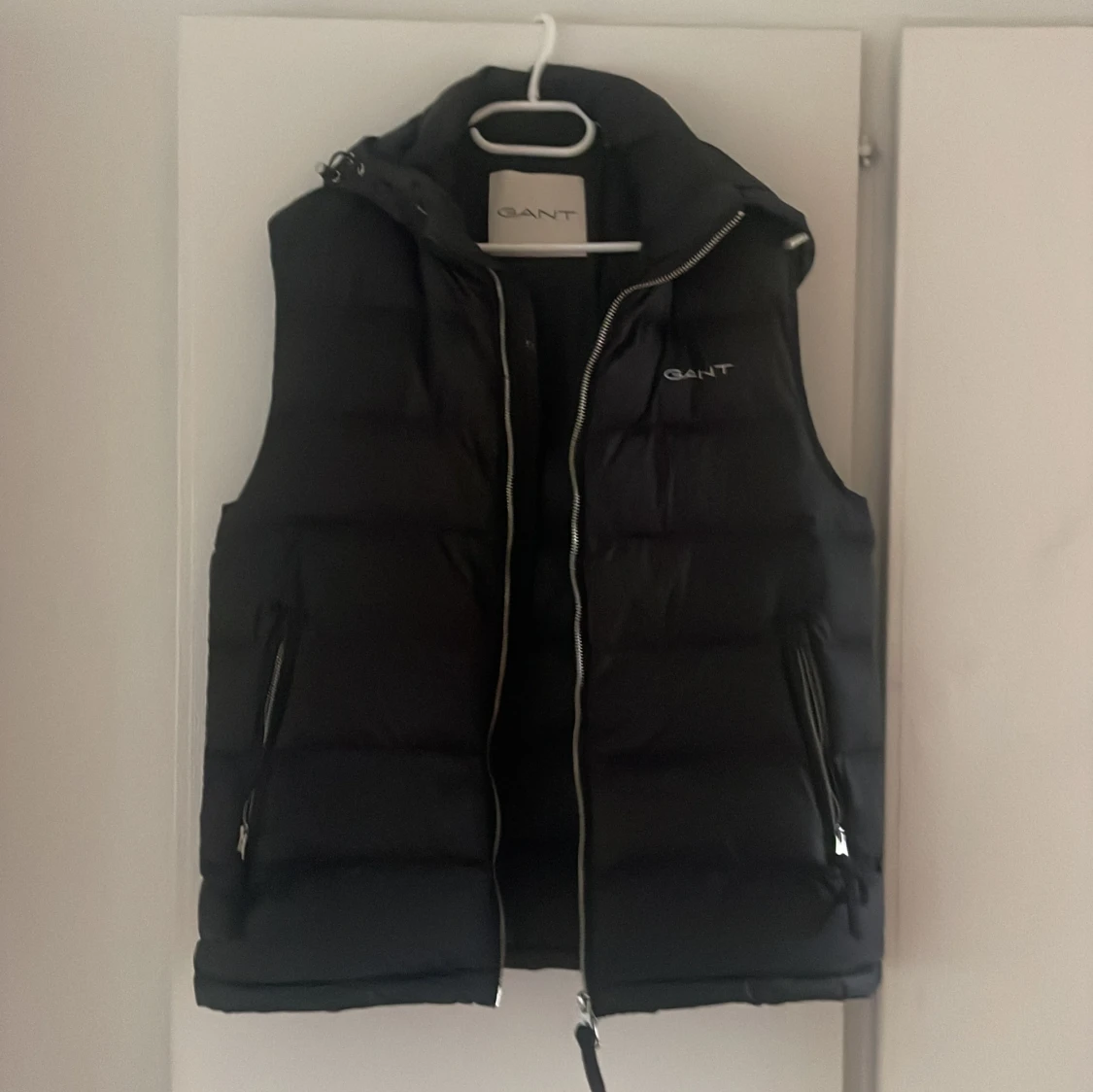 GANT väst (avtagbar luva) 