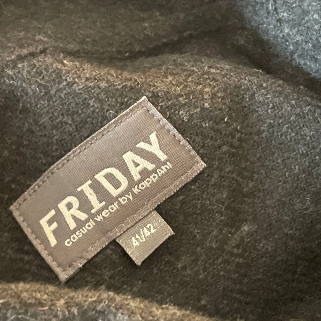 Svart tröja - Kappahl - 92