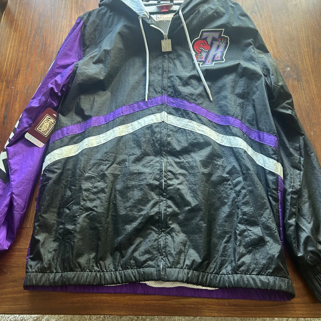 Mitchell & ness Toronto Raptors jacka - 90