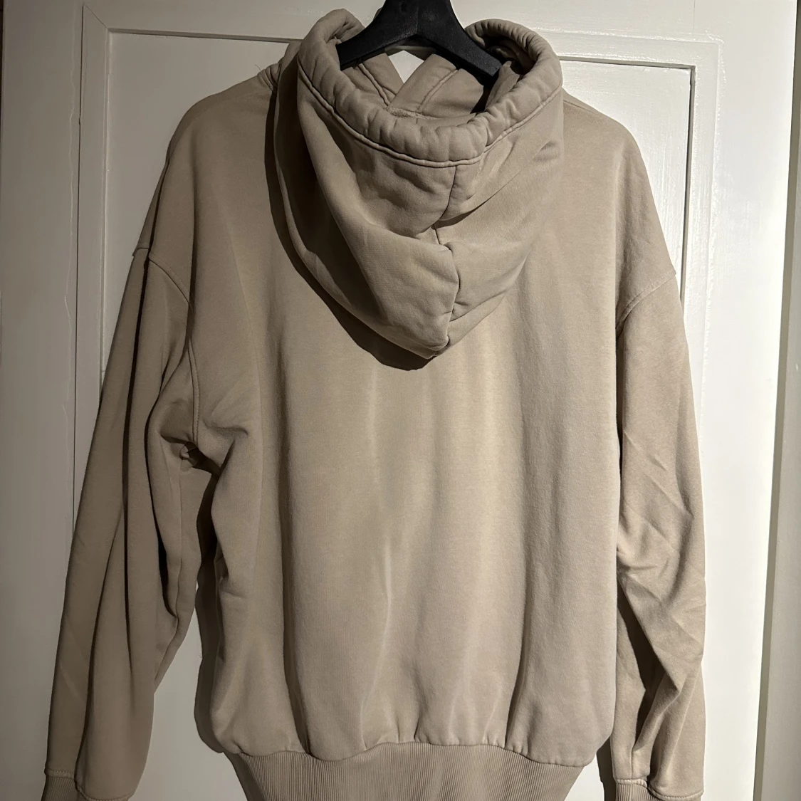 Beige hoodie - 90