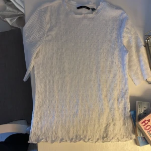 Vero Moda tröja - Inga defekter, super fin men tyvärr inte min storlek
