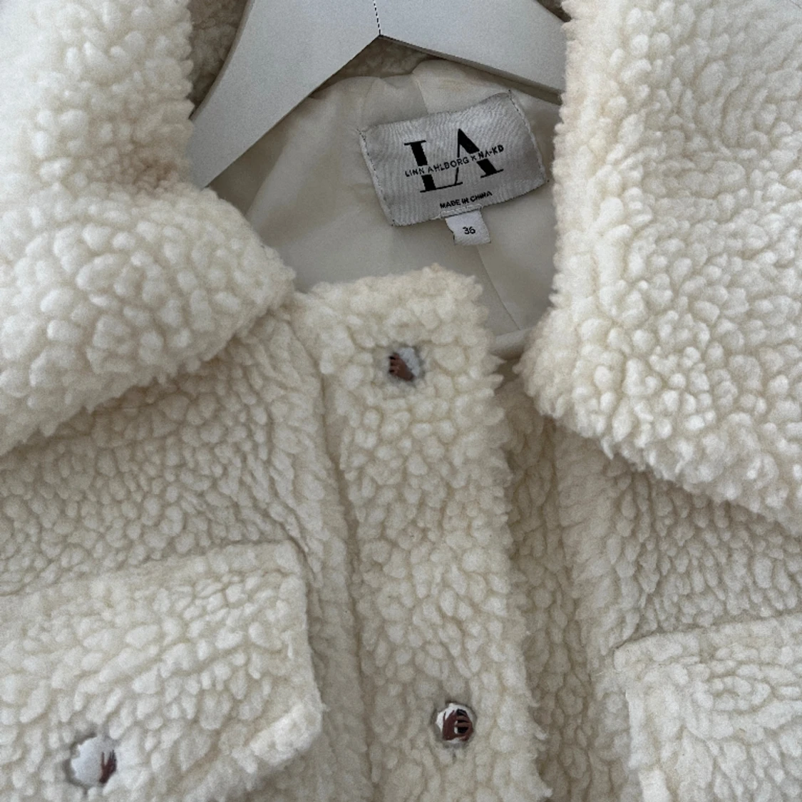 Teddy jacka vit  - 90