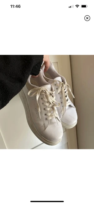 Sneakers  - Sneakers från nelly. Är i fint skick