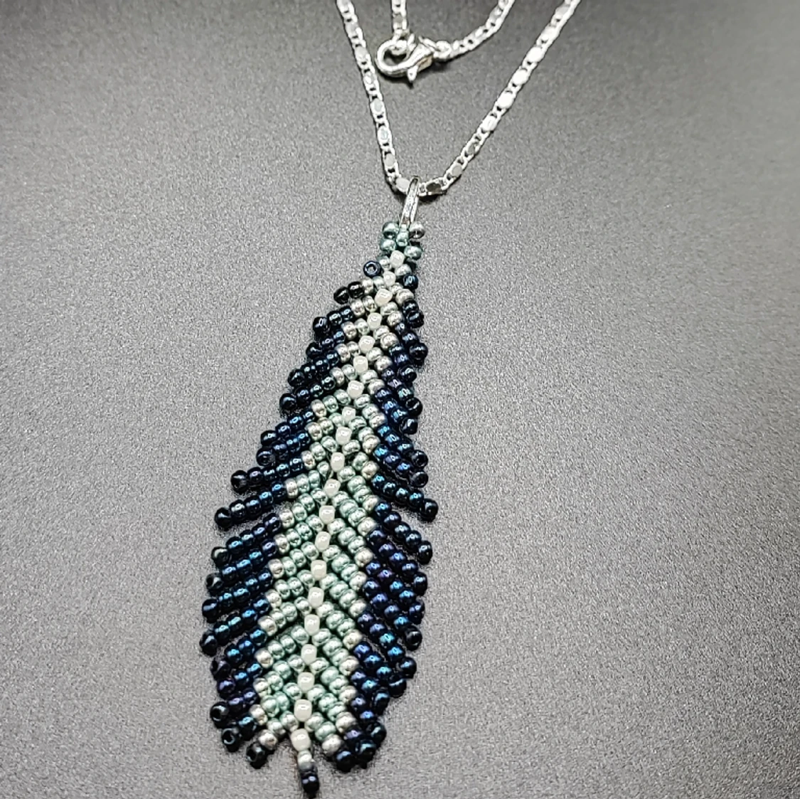 Handgjort halsband  - 90