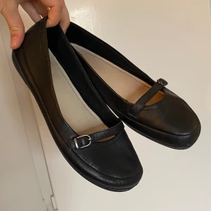 Svarta skinn ballerina vagabond  - Skit fina jätte bekväma 