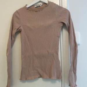Nakd tröja - Fin men inte fått nån användning av.