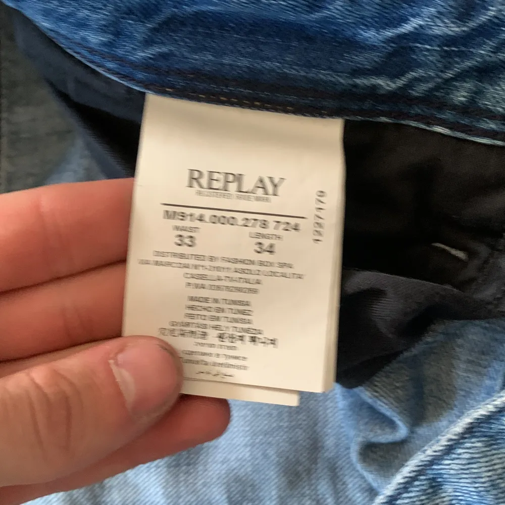 Säljer nu dessa replay jeans då jag ej använder dem. Kan fraktas eller mötas upp😀. Jeans & Byxor.