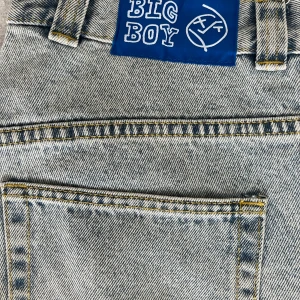 Big boy polar skate co jeans - Used like new, been using it for 1-2 months, the size is M and the original price is around 1300kr.