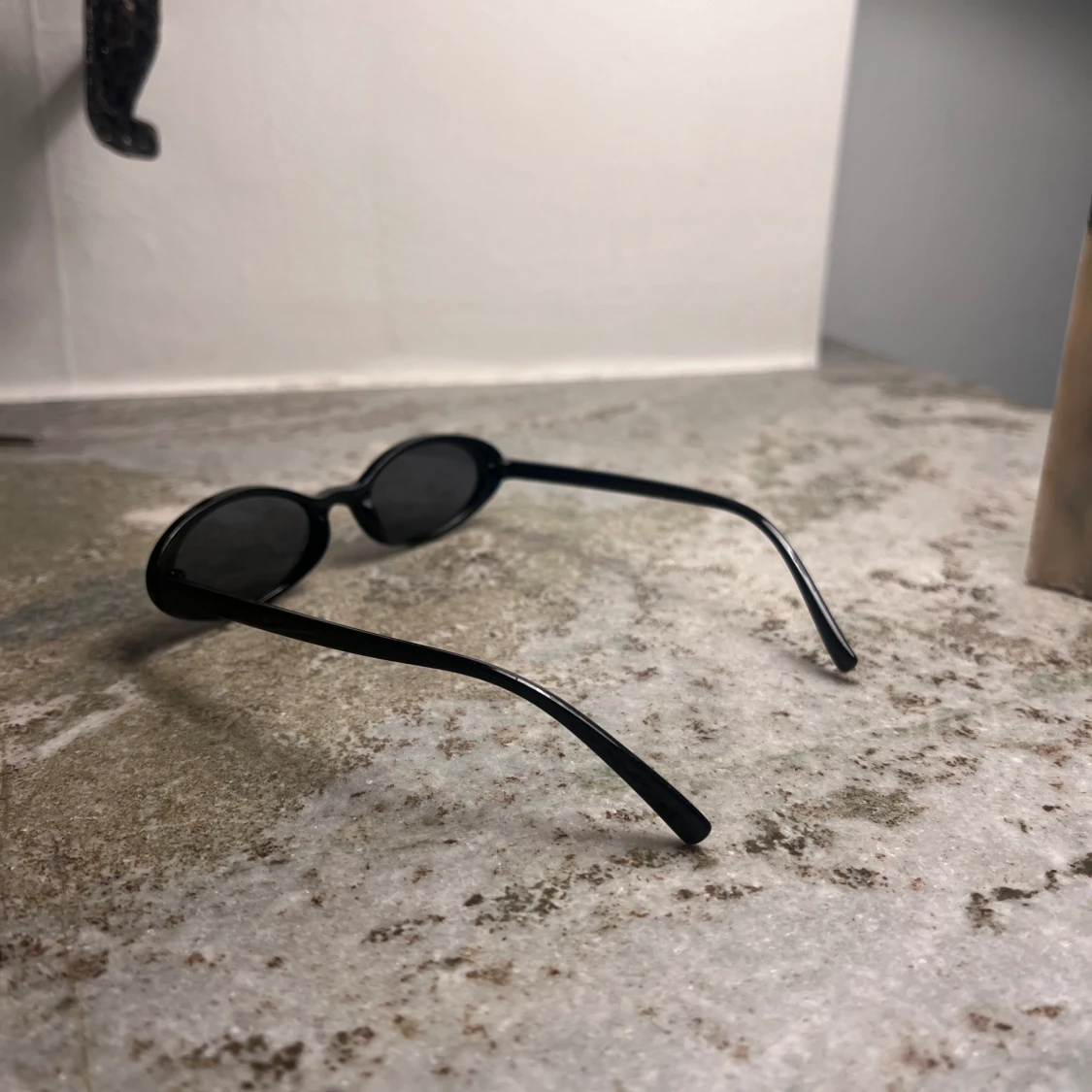 Helt nya ovala solglasögon 