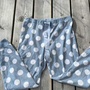 Supermysiga prickiga pyjamasbyxor från H&M 💞 Storlek S! 🫶🏽