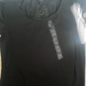 Tränings top - En luftig bekväm top för träning 