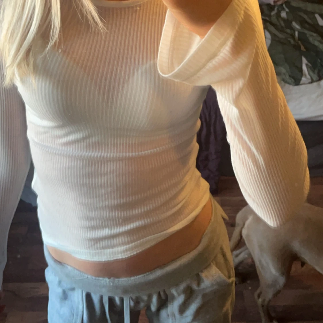 Vit långärmad tröja 