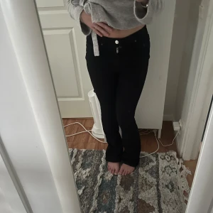 Botcut jeans - Botcut jeans från Gina❤️
