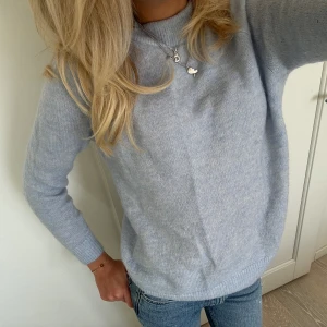 Stickad tröja i mohair - Superfin stickad tröja i mohair från h&m😍