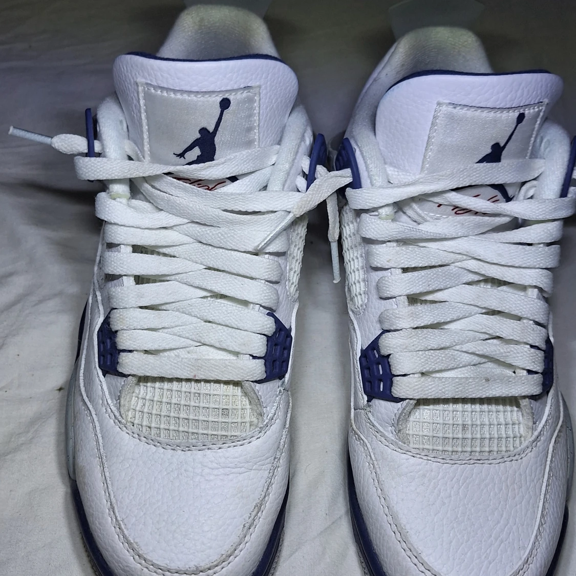 Jordan 4 navy blue