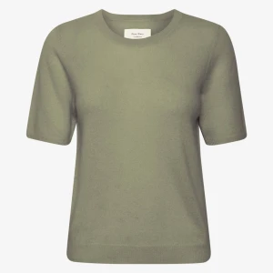 Part two grön stickad topp - En grön stickad topp 